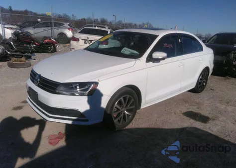 2017 Volkswagen Jetta 1.4T Se from USA, damaged, VIN 3VWDB7AJ4HM208870